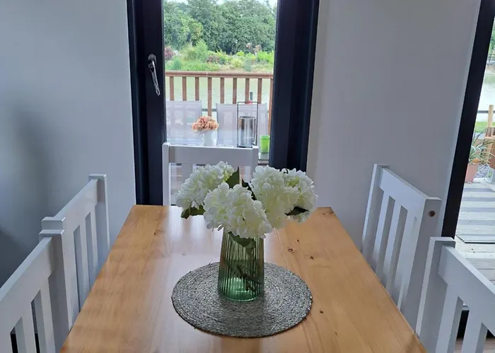 度假居 Pond 2ppl-private Hot Tub Errill